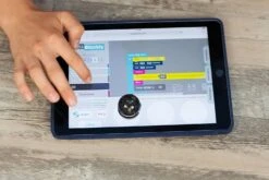 Ozobot Bit 2.0 Crystal White – STEM Programmeerbare Minirobot -Trendy Speelgoedwinkel azobot bit 2.0 titanium black 3