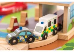BigJigs BJT049 Treintafel Brandweer Spoortafel Houten Trein -Trendy Speelgoedwinkel bigjigs bt049 brandwweer trein set en tafel 3