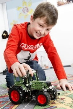 Tronico Junior Fendt 313 Vario – 1 : 24 -Trendy Speelgoedwinkel fendt 313 vario tronico junior 10067 8