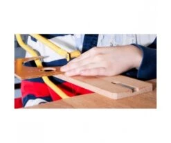 Toolkid Figuurzaagplankje Met Klem Kindergereedschap -Trendy Speelgoedwinkel figuurzaagplankje met klem toolkid 100355 1 1