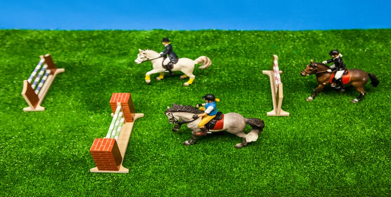 Kidsglobe Hindernissen Voor Paarden Schaal 1 : 24 3 Kidsglobe Hindernissen Voor Paarden Schaal 1 : 24 - Afbeelding 3