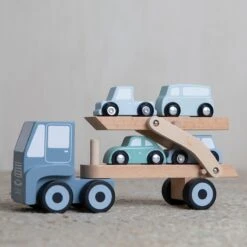 Little Dutch LD4453 Houten Autotransporter Blauw -Trendy Speelgoedwinkel little dutch 4453 autotransporter 2
