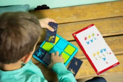 SmartGames Colour-Catch Denkspel Smart-Games -Trendy Speelgoedwinkel smartgames colourcatch denkspel sg443 colour catch speelactief.nl 2